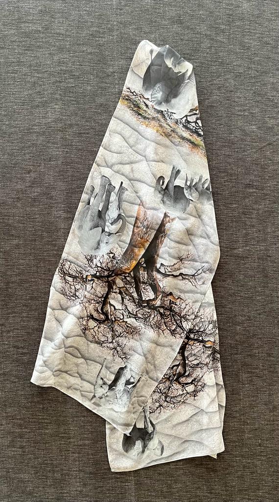 elephant-scarve